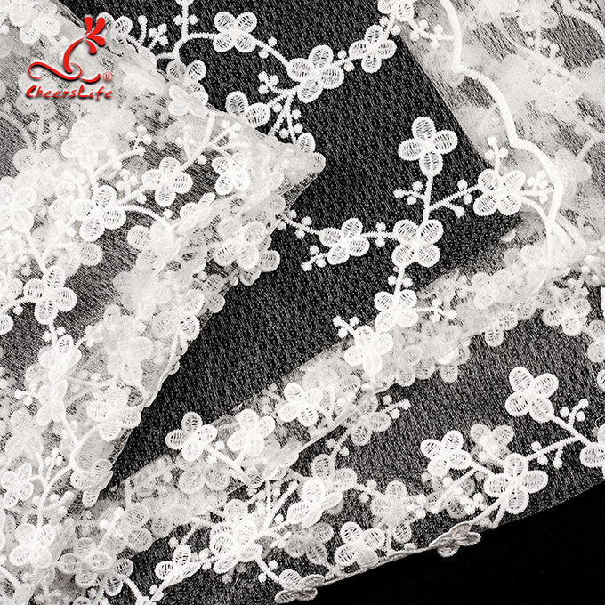 100% cordón floral bordado poliéster de Bussy de la tela del cordón para el vestido de boda con la red suiza