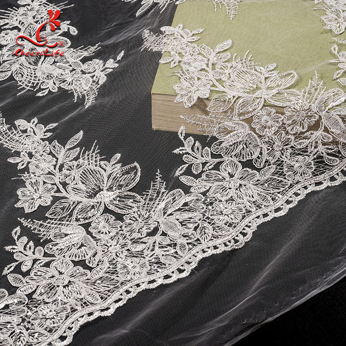 estiramiento floral 3D que se casa la tela bordada nupcial del cordón de Tulle por la yarda