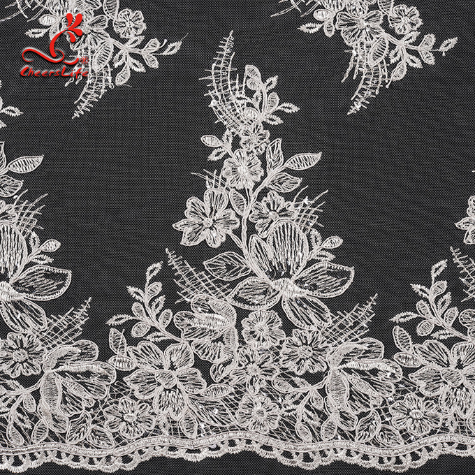 estiramiento floral 3D que se casa la tela bordada nupcial del cordón de Tulle por la yarda