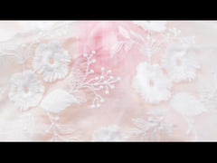 Recorte de encaje de tul de malla suave Recorte de encaje bordado de flores coloridas