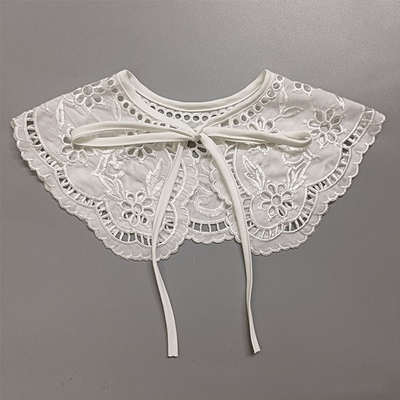 Collar de muñeca rosa hueca con sombrero bordado moda con todas las combinaciones falda ropa accesorios collar falso